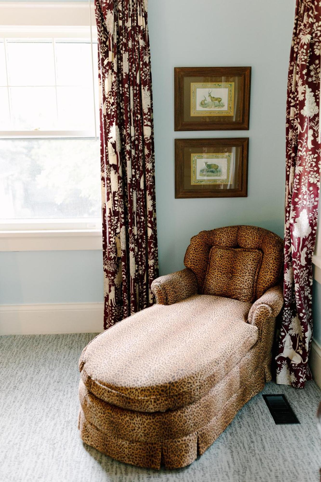 The Morehead Inn Charlotte Room photo